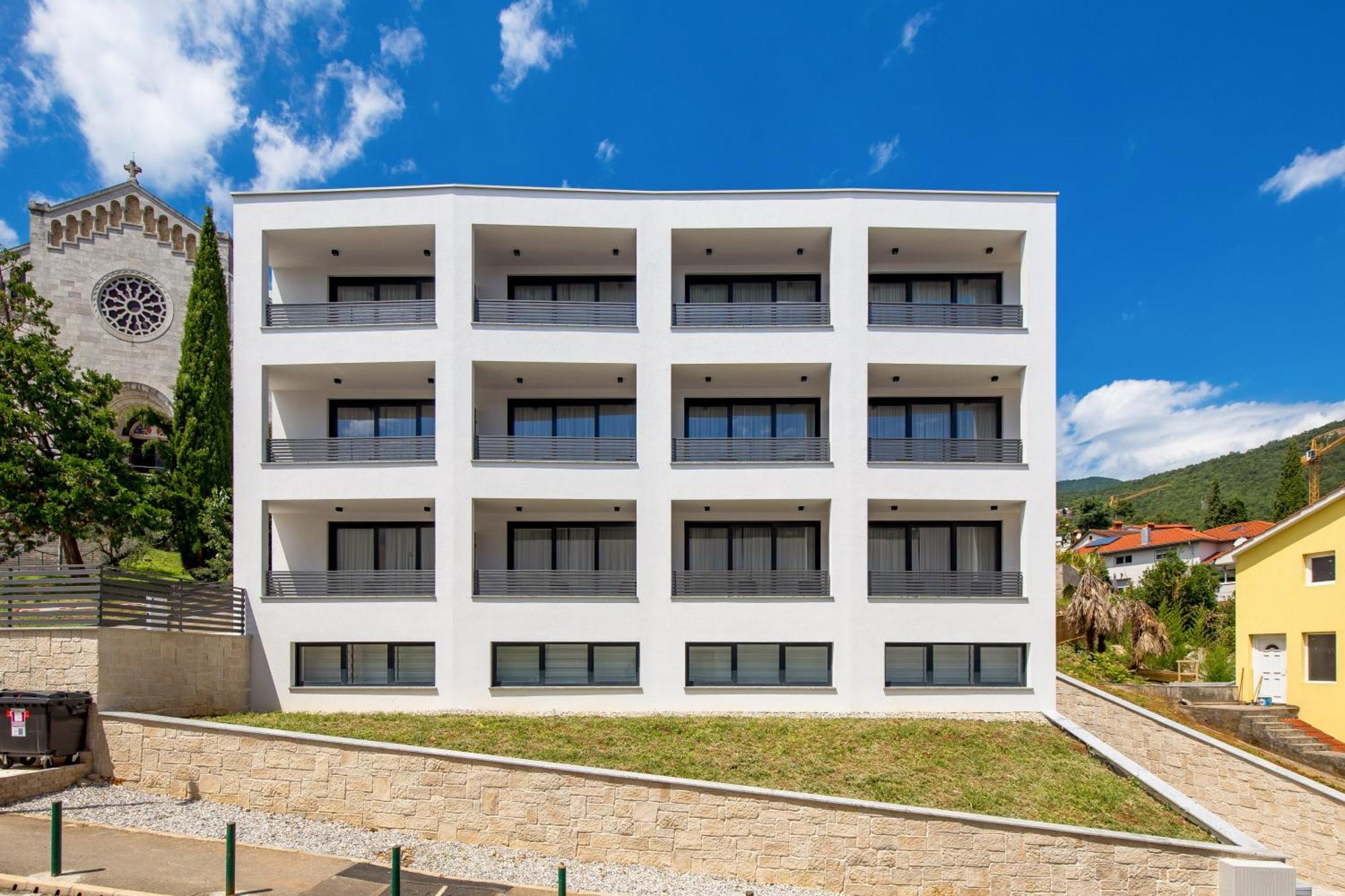 Belinda Apartments With Balcony أوباتيا المظهر الخارجي الصورة